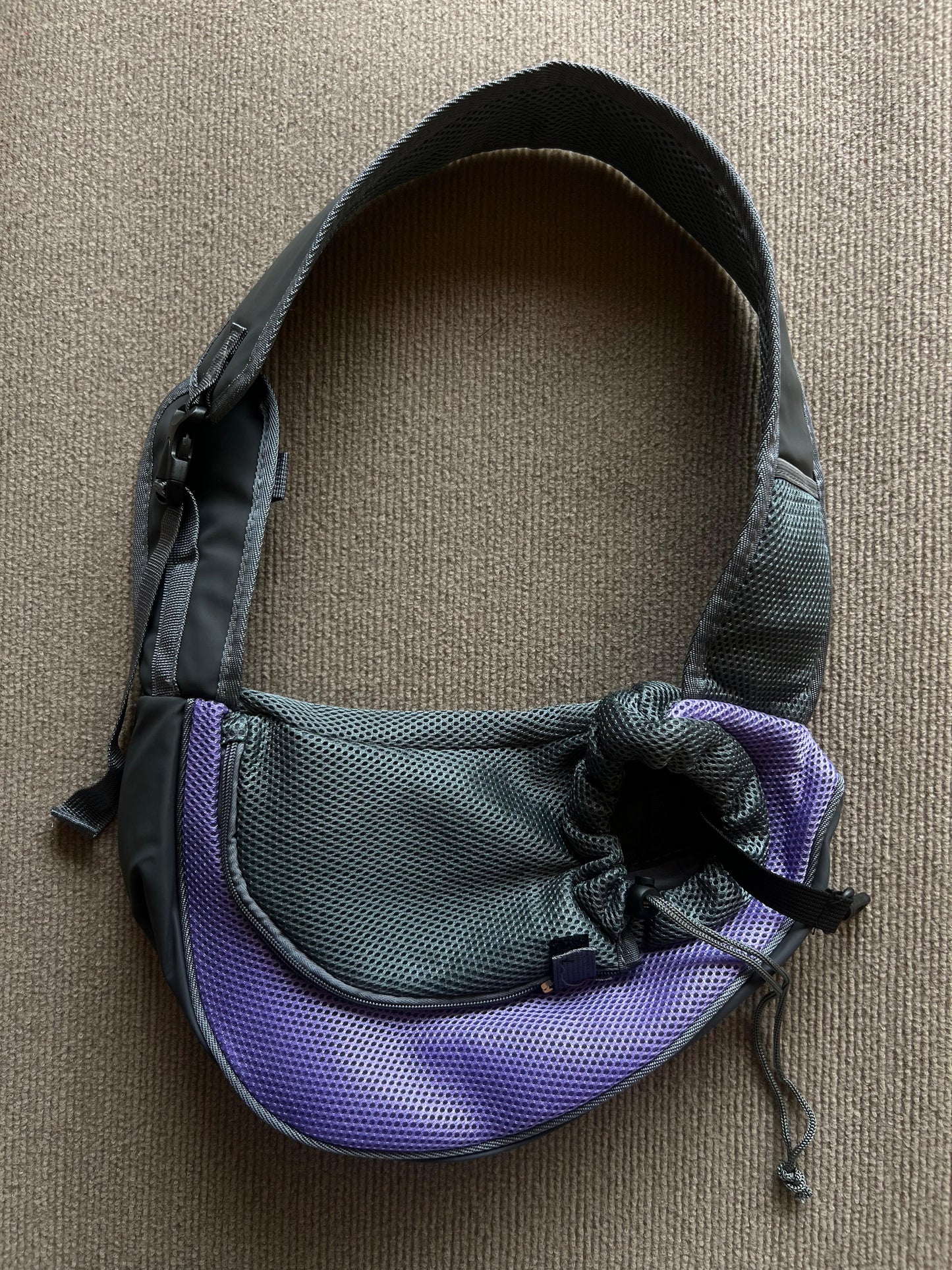 BOLSO CARGADOR MORADO TALLA S