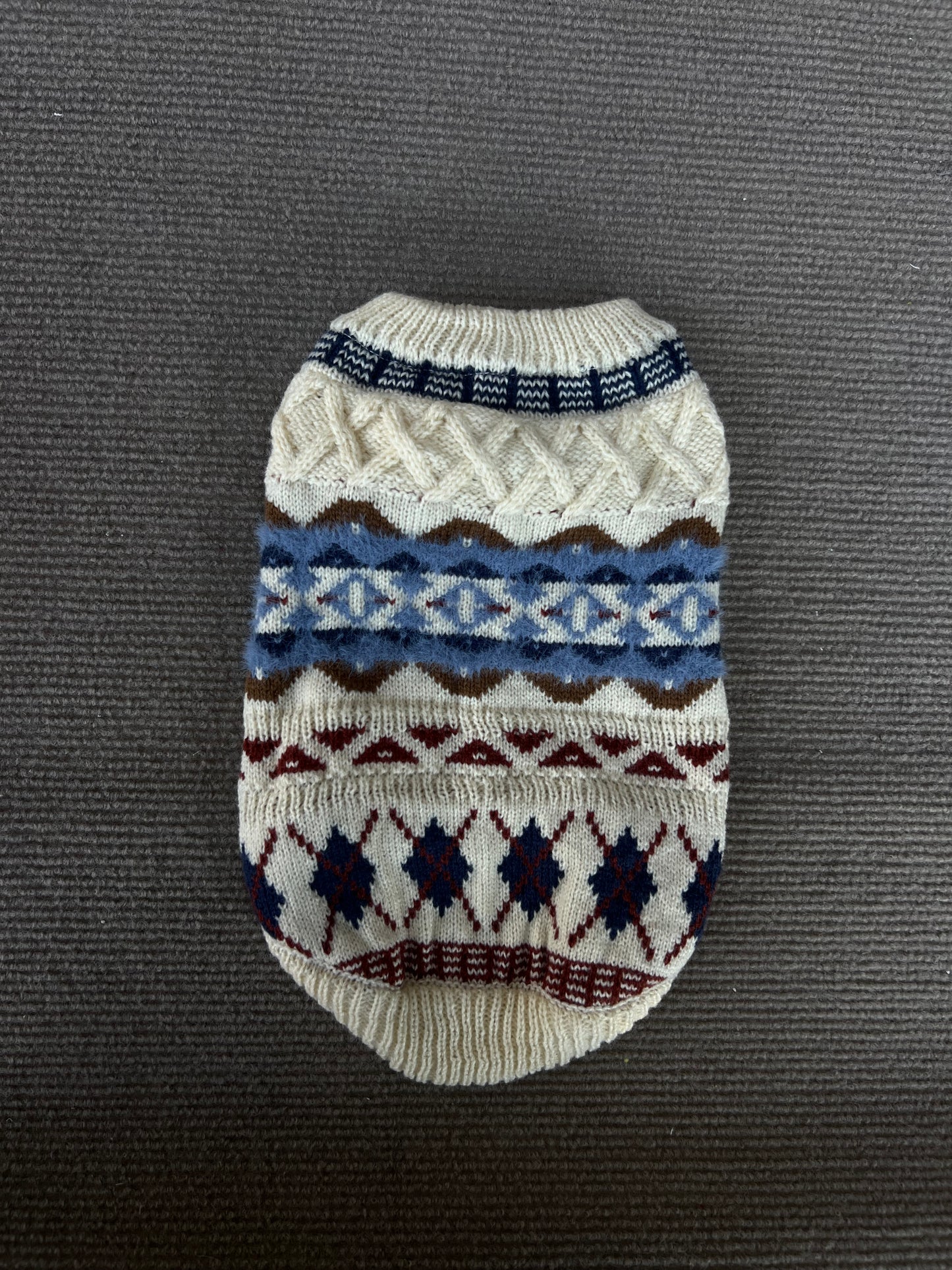 SUÉTER TEJIDO ROMBOS