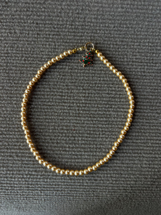 COLLAR PERLAS DORADAS NAVIDEÑO