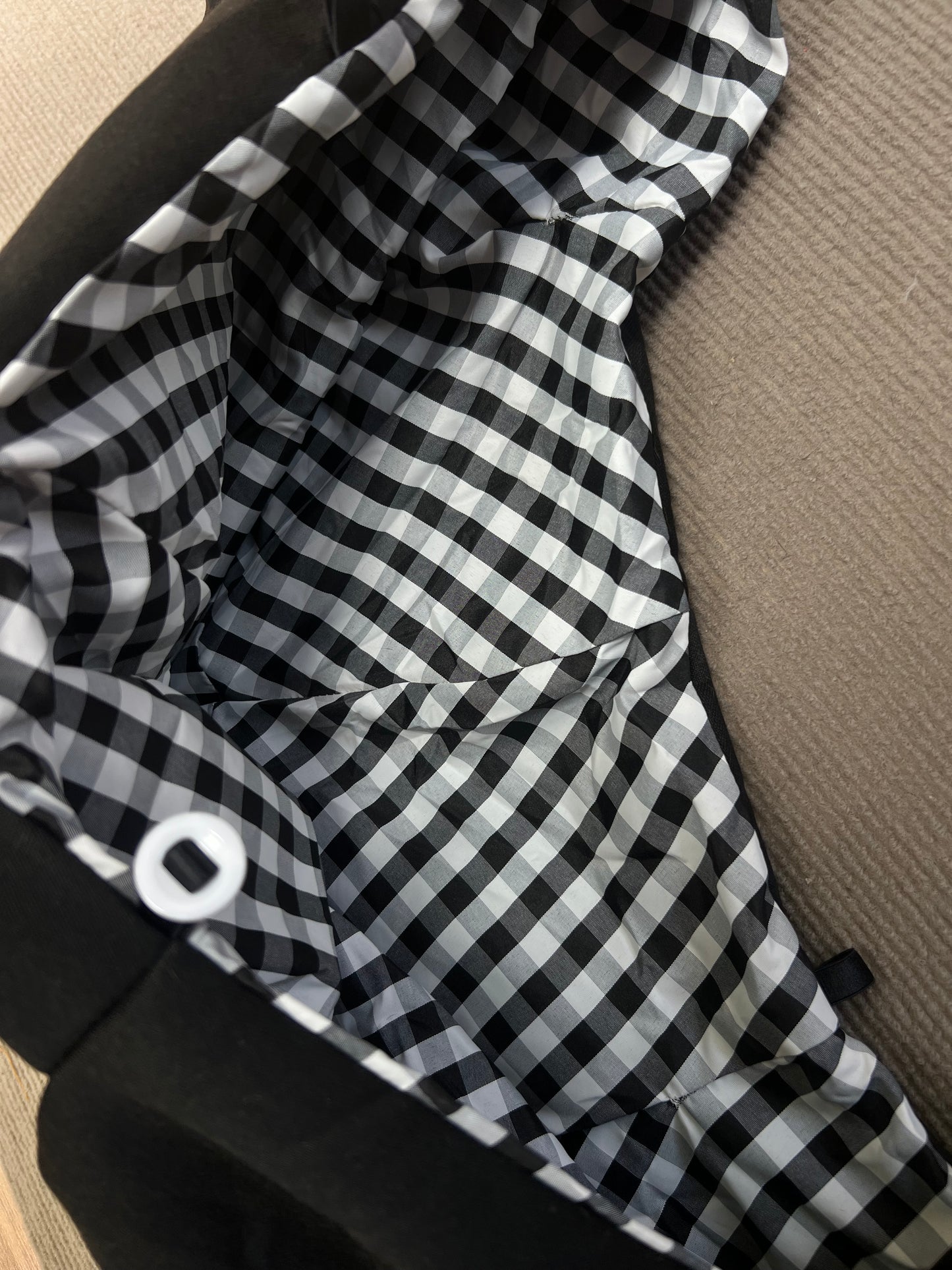 BOLSO CARGADOR NEGRO