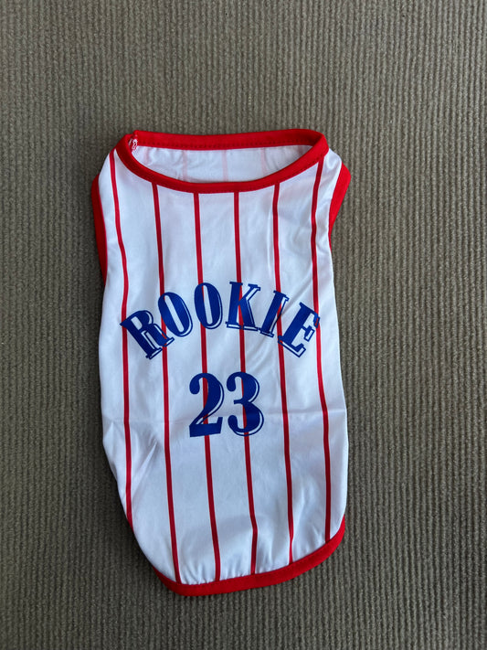 CAMISETA SIN MANGA 23 ROJA