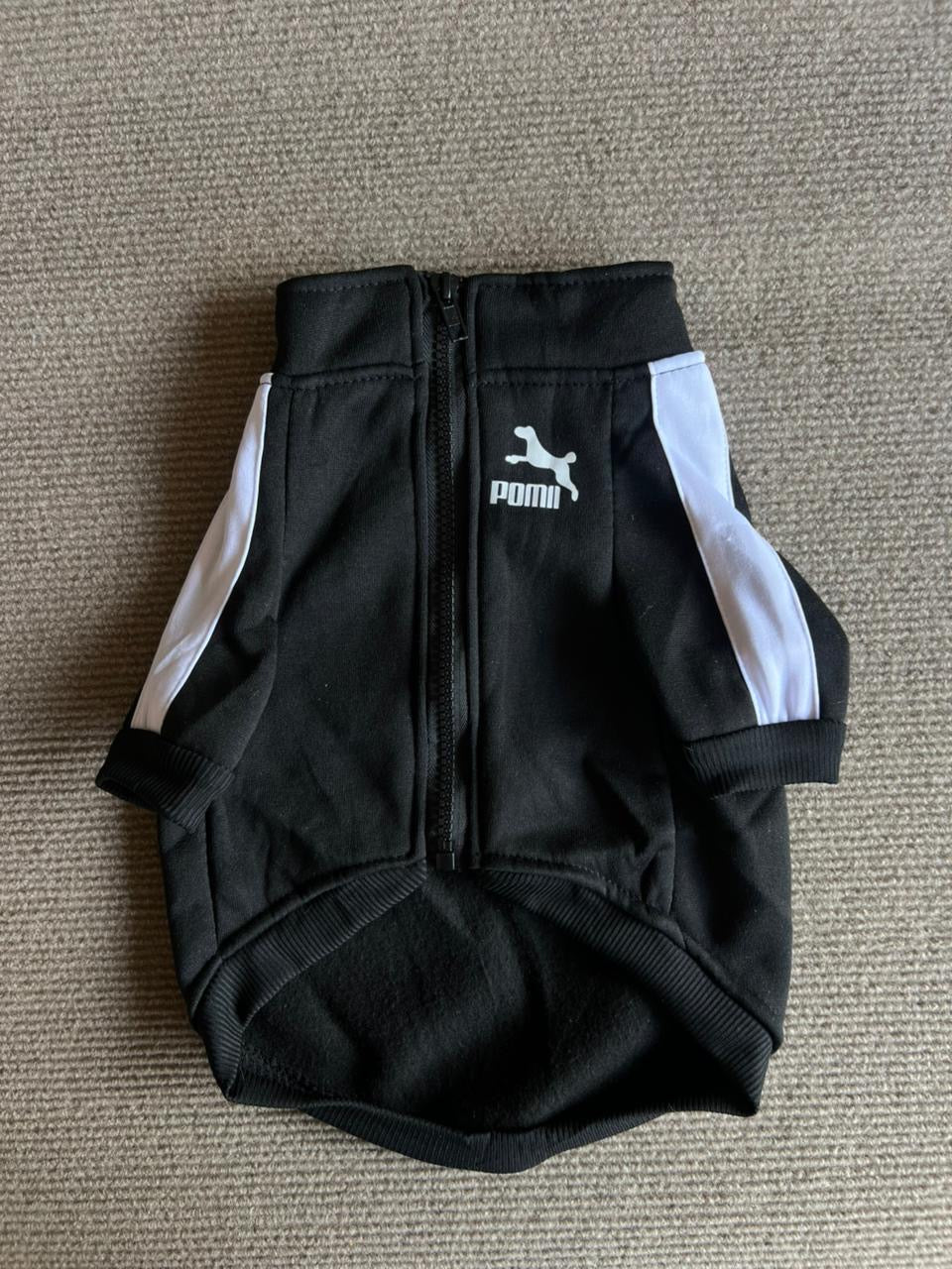 ABRIGO DEPORTIVO NEGRO