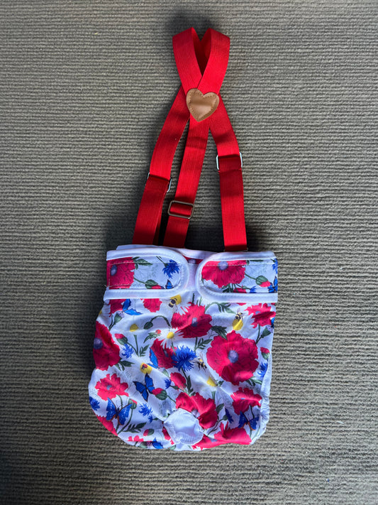 PAÑAL REUTILIZABLE PARA HEMBRA