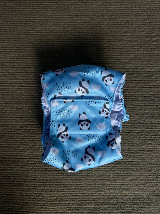 PAÑAL REUTILIZABLE DE PANDA PARA MACHO