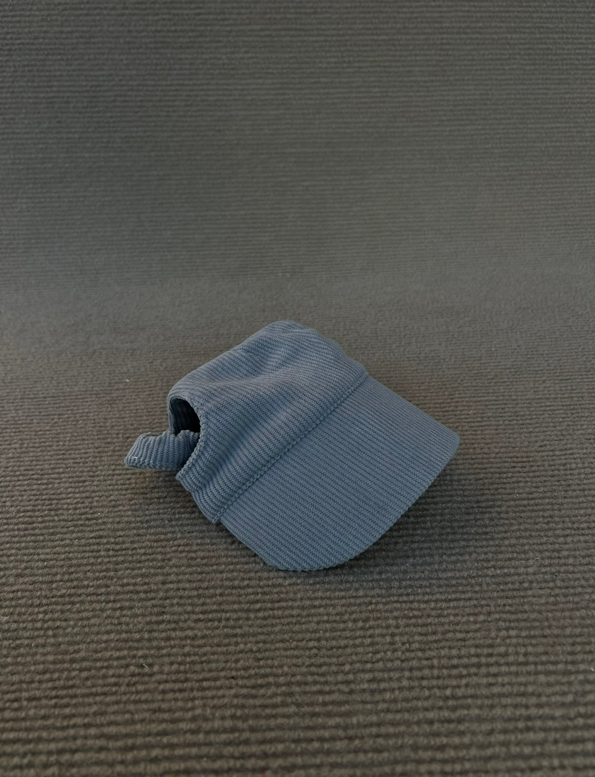 GORRA CORDUROY GRIS AZULADO