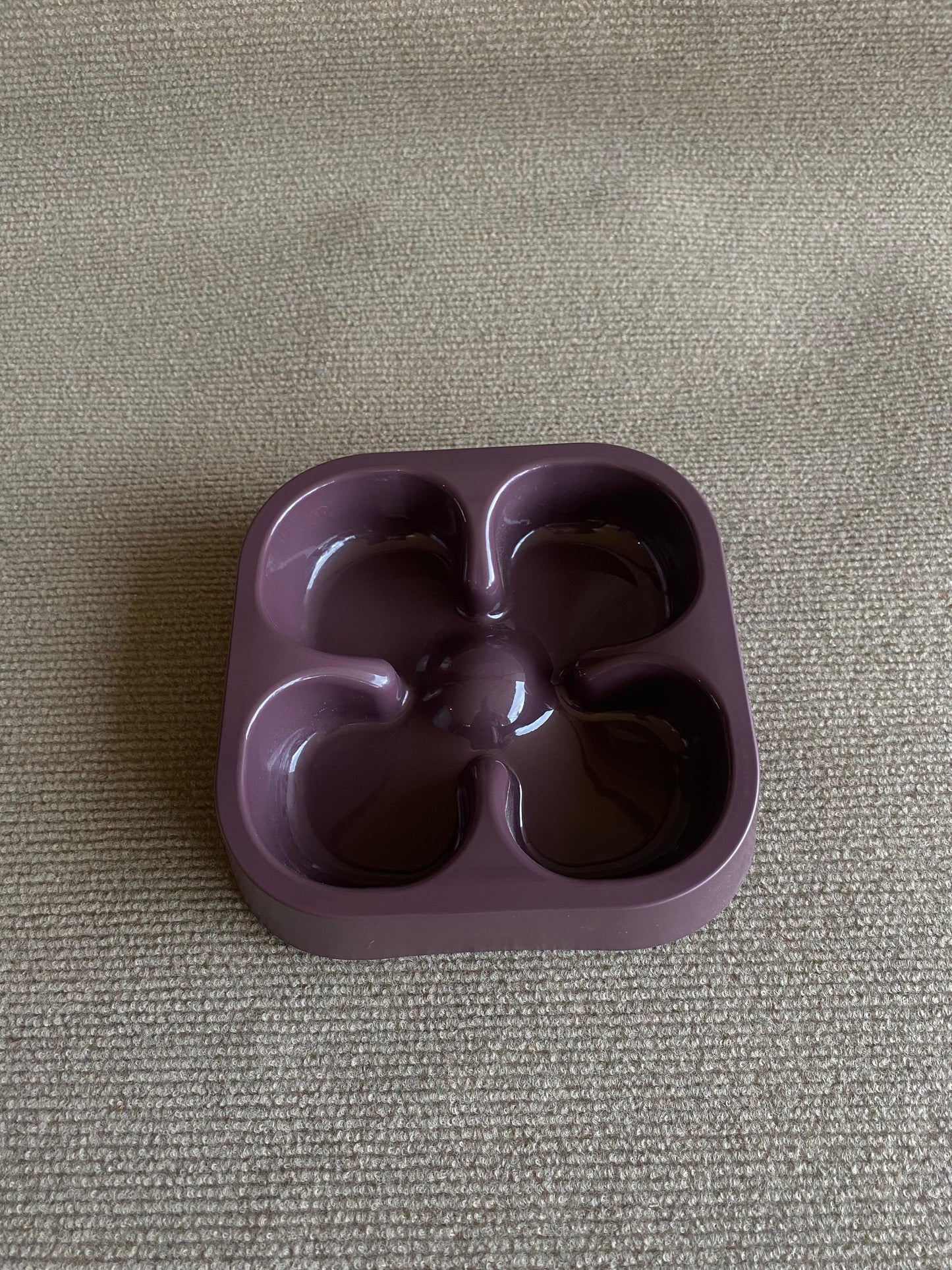 COMEDERO LENTO GRANDE