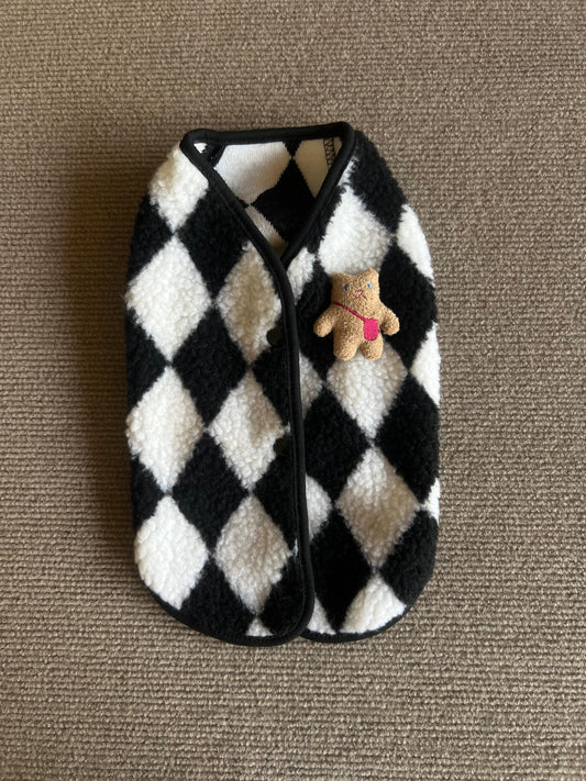 CHALECO NEGRO Y BLANCO