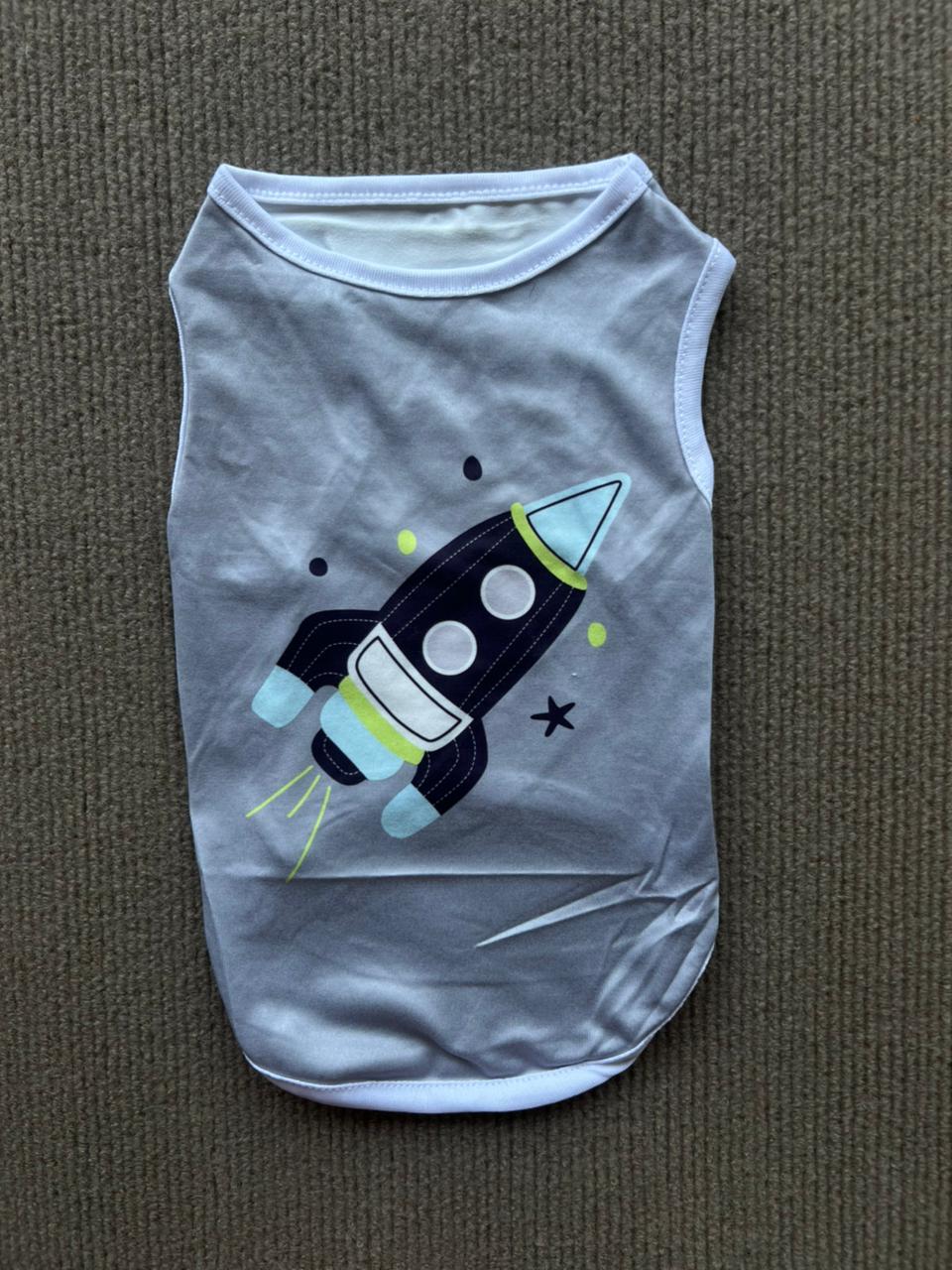 CAMISETA SIN MANGA COHETE GRIS
