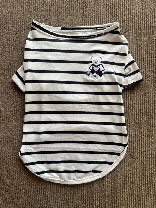 CAMISA CON MANGAS RAYAS NEGRAS