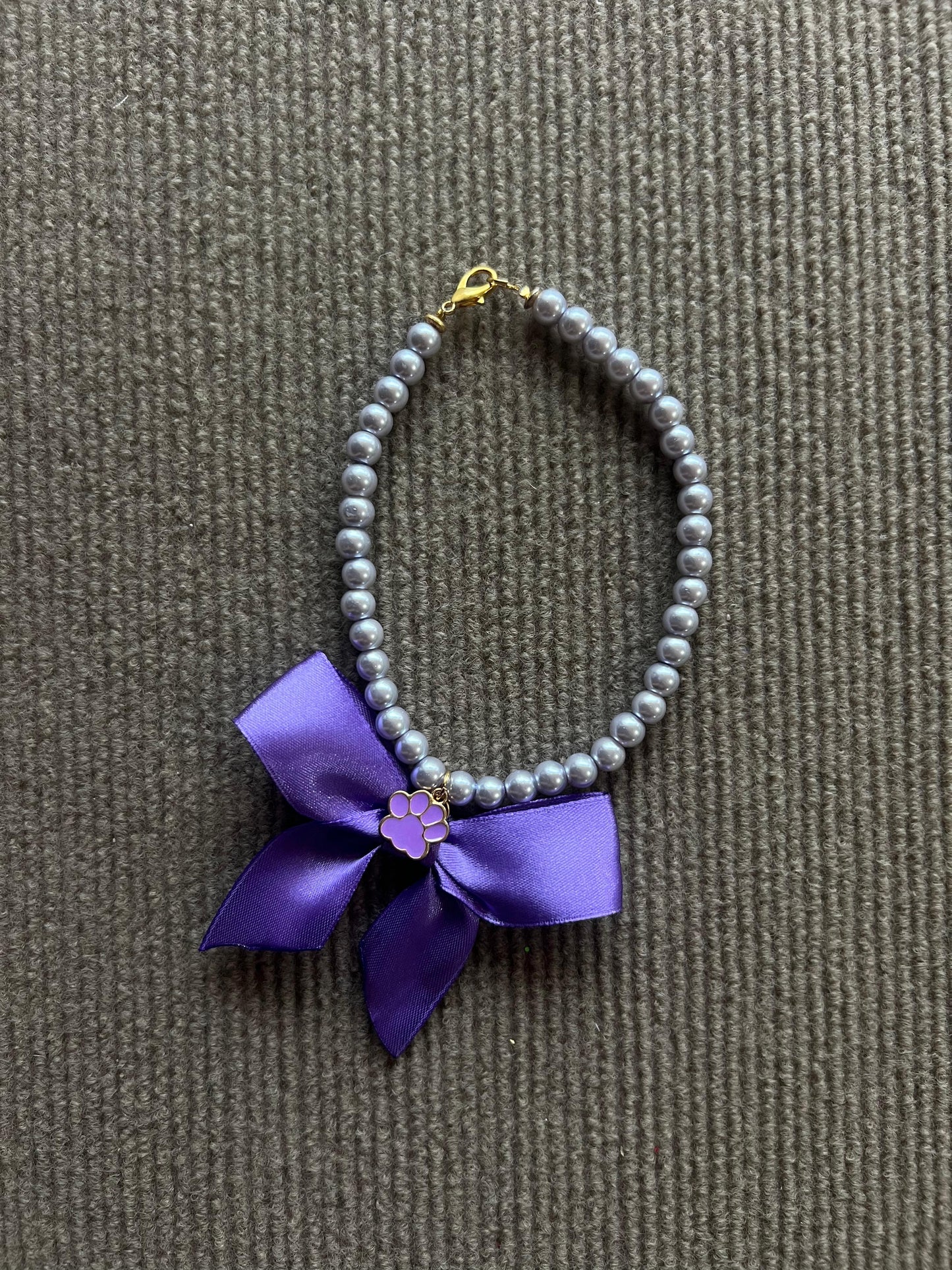 COLLAR LAZO MORADO