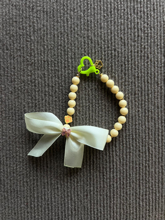 COLLAR LAZO AMARILLO